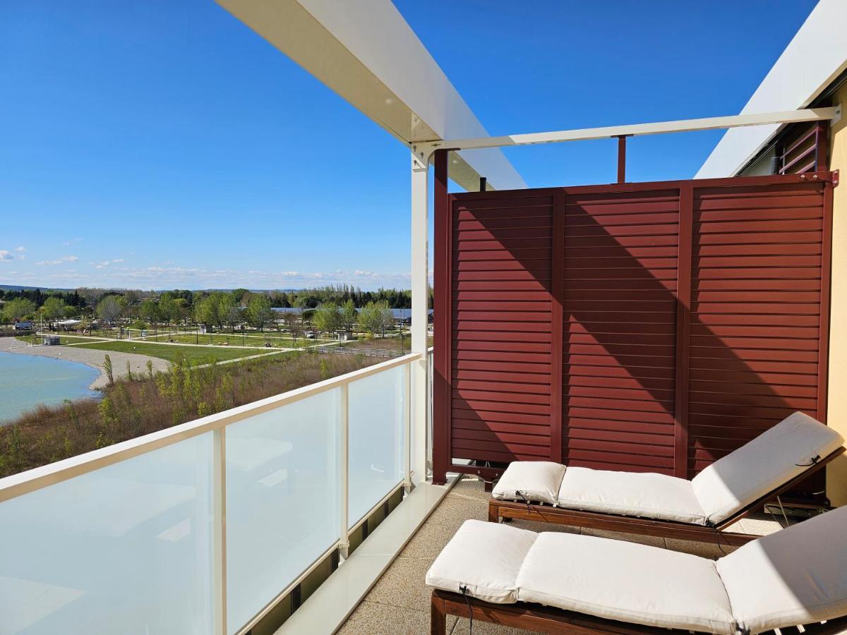 Lakeside Provence - Appartement 4 Etoiles Face Au Lac De Monteux Exterior photo
